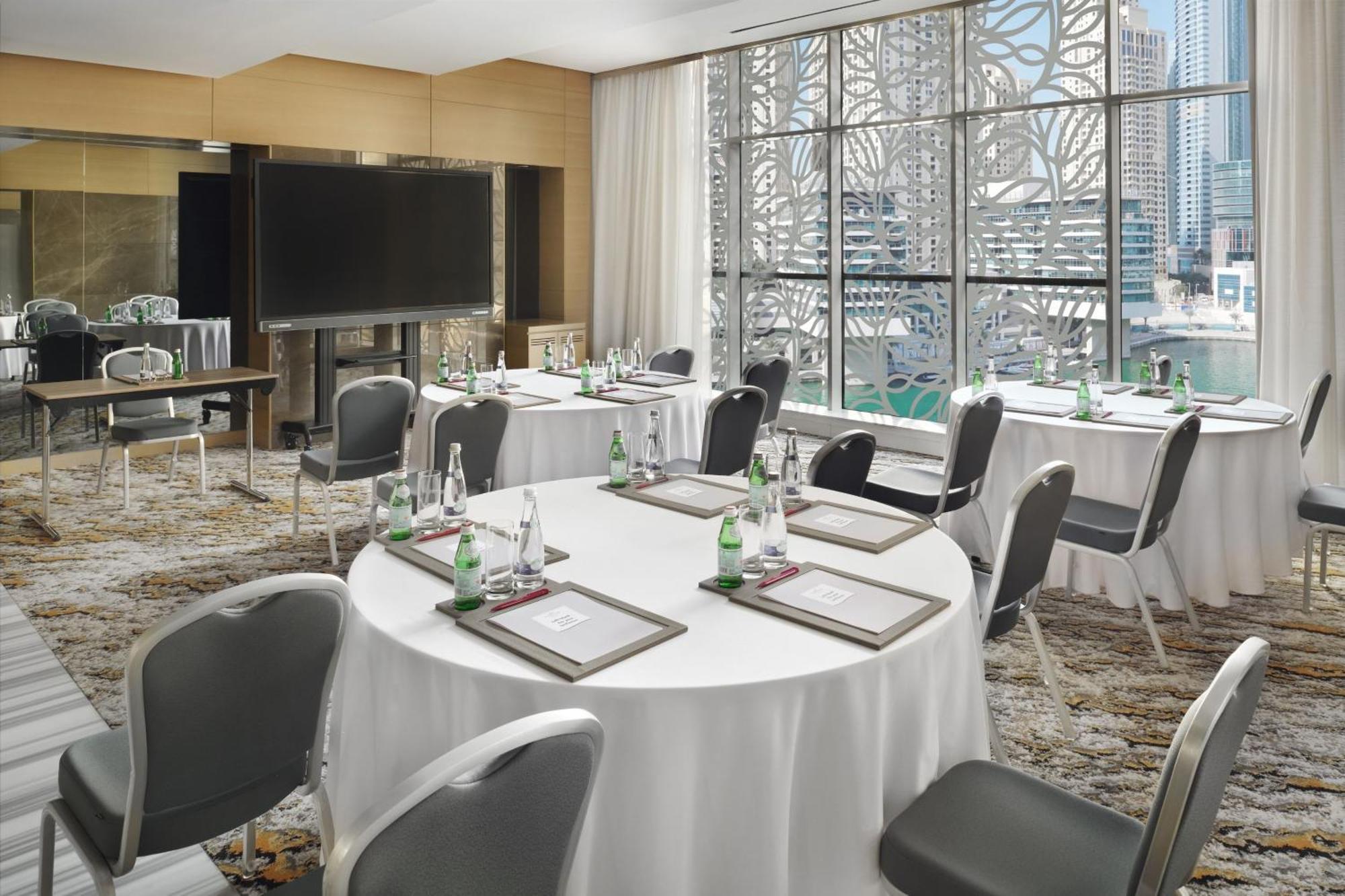 Crowne Plaza Dubai Marina By Ihg Hotel Bagian luar foto Meeting room
