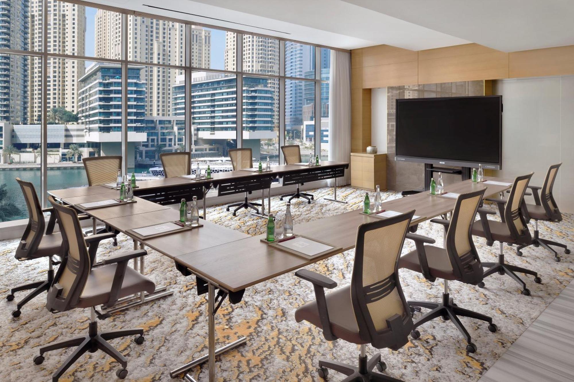 Crowne Plaza Dubai Marina By Ihg Hotel Bagian luar foto Meeting room
